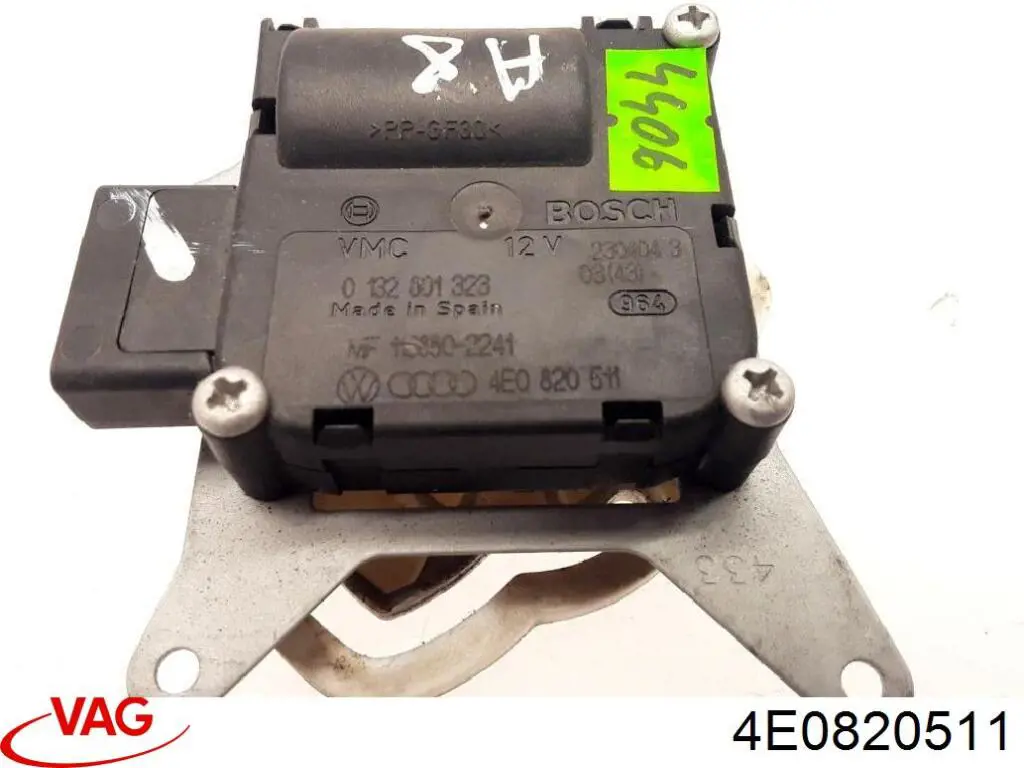 Мотор заслонки печки Audi A8 D3 седан (4E2, 4E8) (2002 - 2010) цена, от 5.95 USD