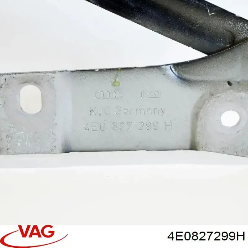 Купить 4E0827299H VAG Завеса крышки багажника