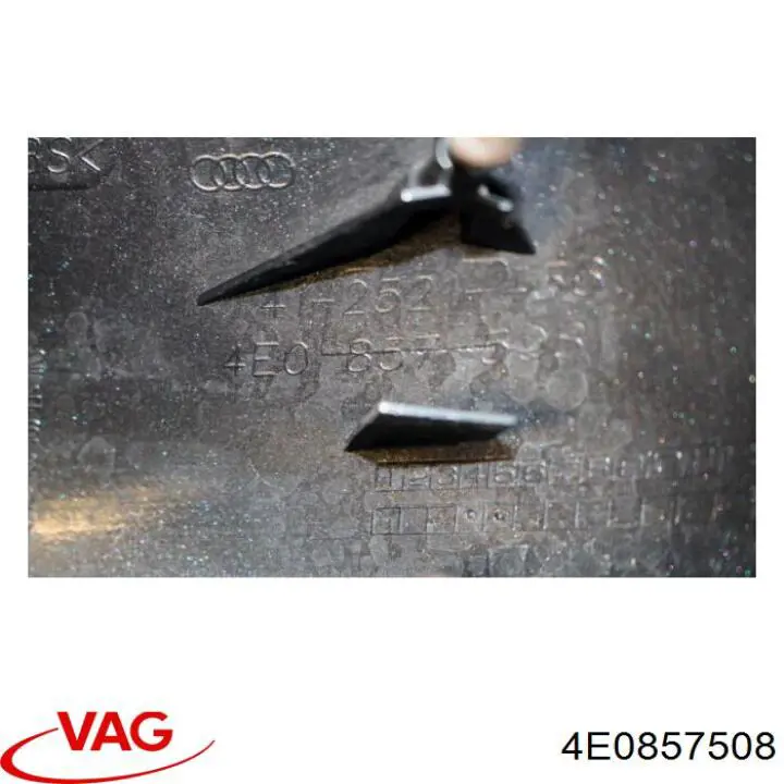4E0857508 VAG Накладка зеркала заднего вида, правая