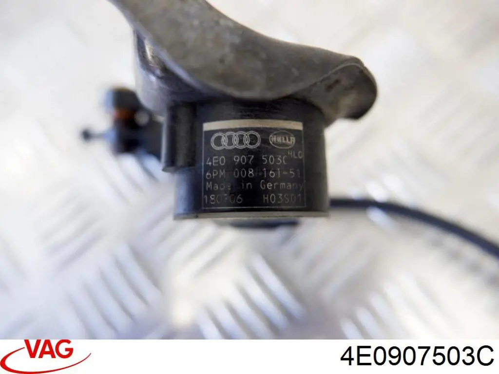 Датчик уровня положения кузова передний левый VAG 4E0907503C цена, от 28.18 USD