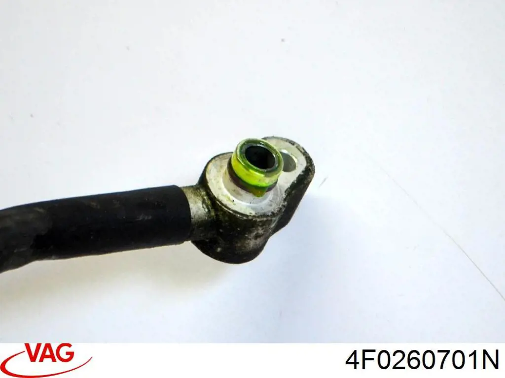 Шланг кондиционера, от компрессора к радиатору VAG 4F0260701N цена, от 27.87 USD