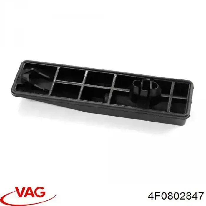 Заглушка порога 4F0802847 VAG