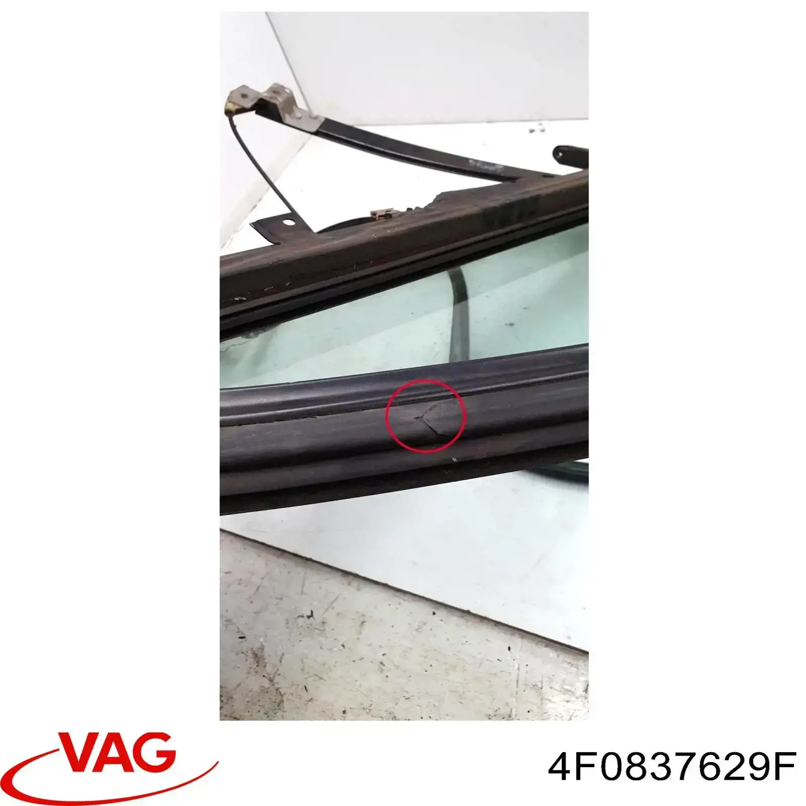 4F0837629C VAG chassi de vidro da porta dianteira esquerda