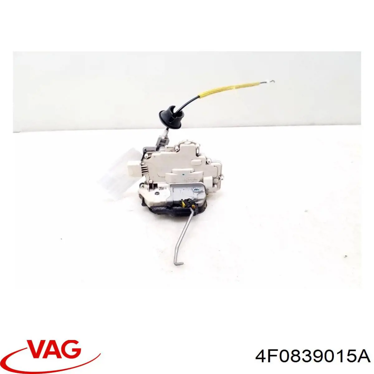 56188 AIC Замок двери задней левой