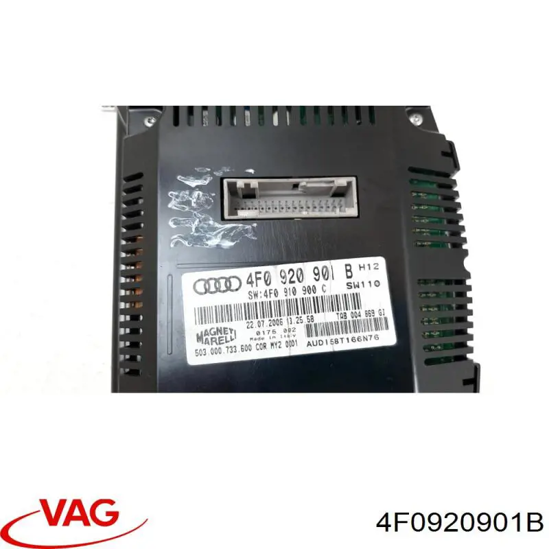 4F0920901B VAG Щиток приборов