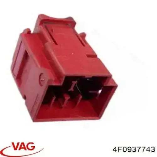 Разъем (фишка) генератора VAG 4F0937743