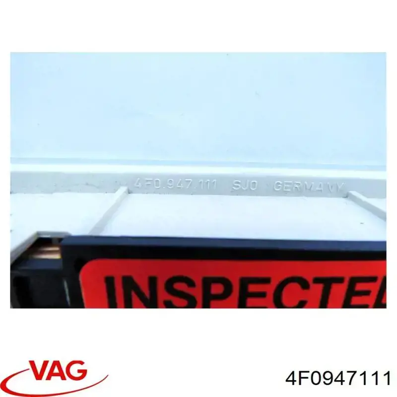 4F0947111 VAG Плафон освещения салона (кабины) задний
