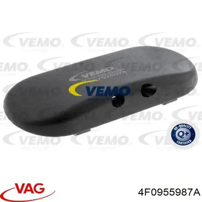 Купить 4F0955987A VAG Форсунка омывателя стекла лобового, левая