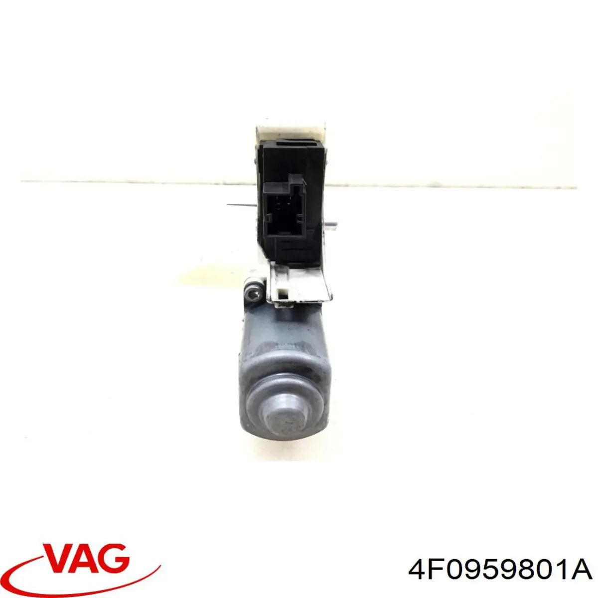 Купить 4F0959801A VAG Мотор стеклоподъемника двери задней левой