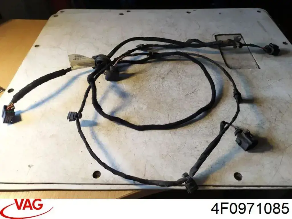  VAG 4F0971085 цена, от 21.54 USD