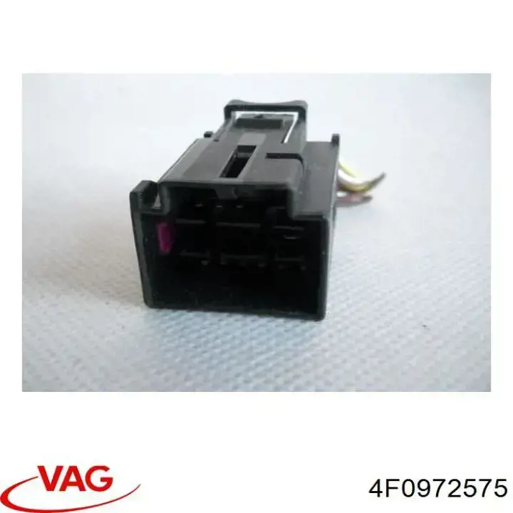 Разъем (фишка) генератора 4F0972575 VAG