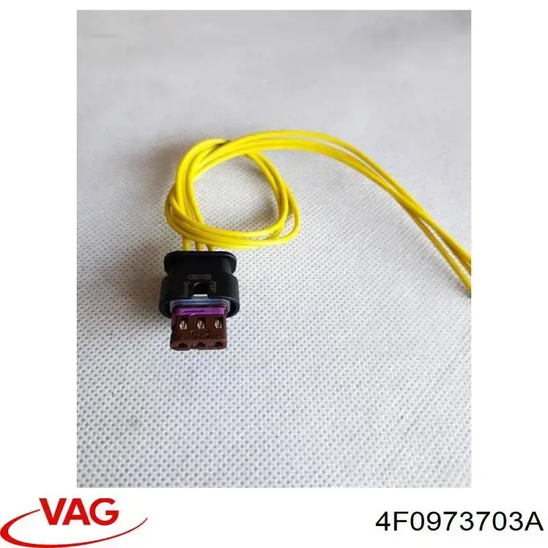 Разъем (фишка) универсальный 4F0973703A VAG