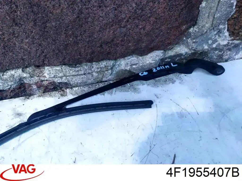 Купить 4F1955407A VAG Поводок стеклоочистителя