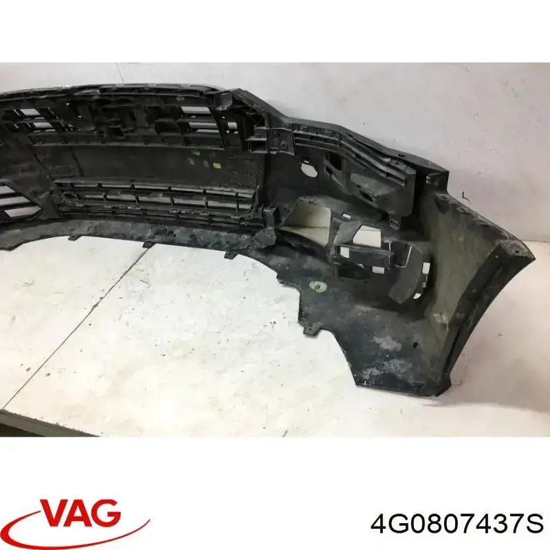4G0807437S VAG Бампер передний в сборе