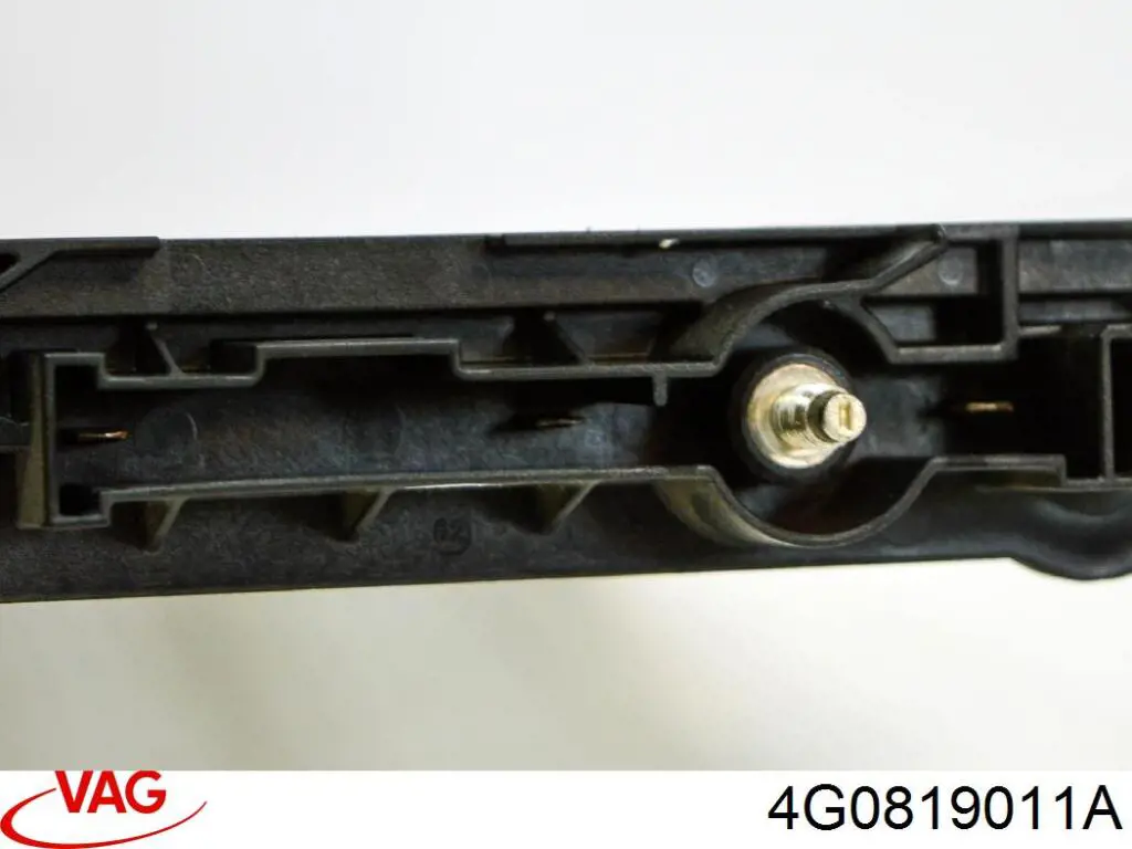 Электроподогреватель воздуха системы отопления салона VAG 4G0819011A цена, от 15.25 USD