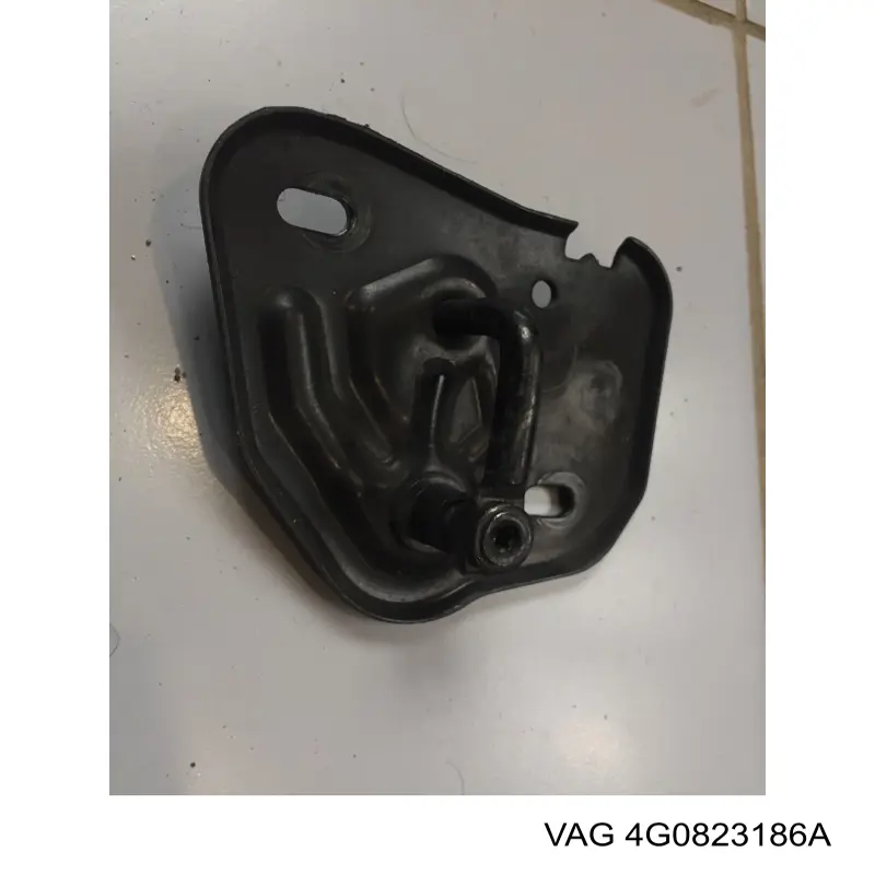 Купить 4G0823186A VAG Замок капота