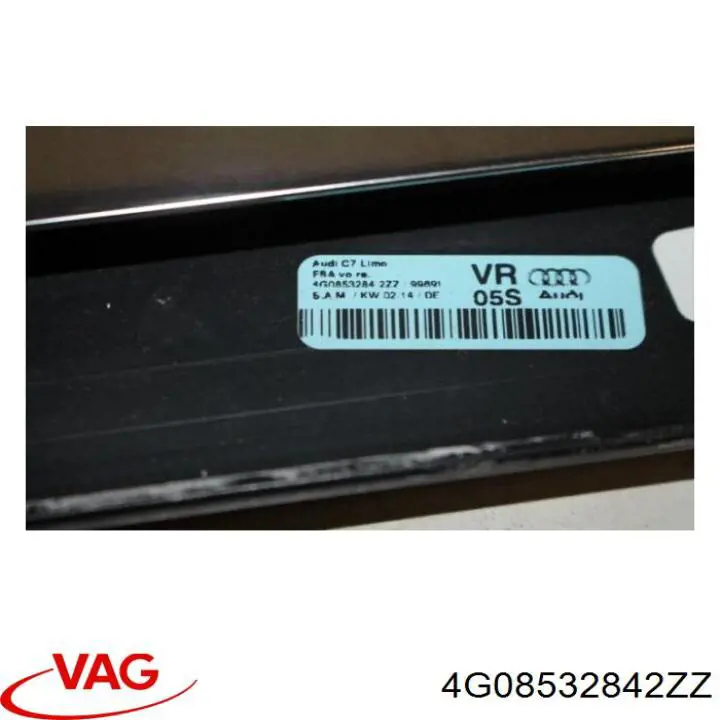 Купить 4G08532842ZZ VAG Молдинг опускного стекла двери передней правой