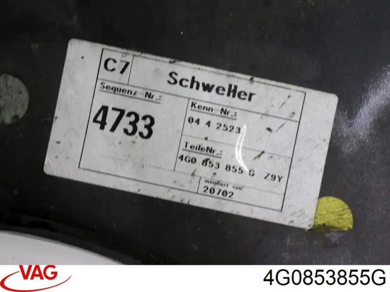 4G0853855G VAG Накладка наружняя (молдинг) порога, левый