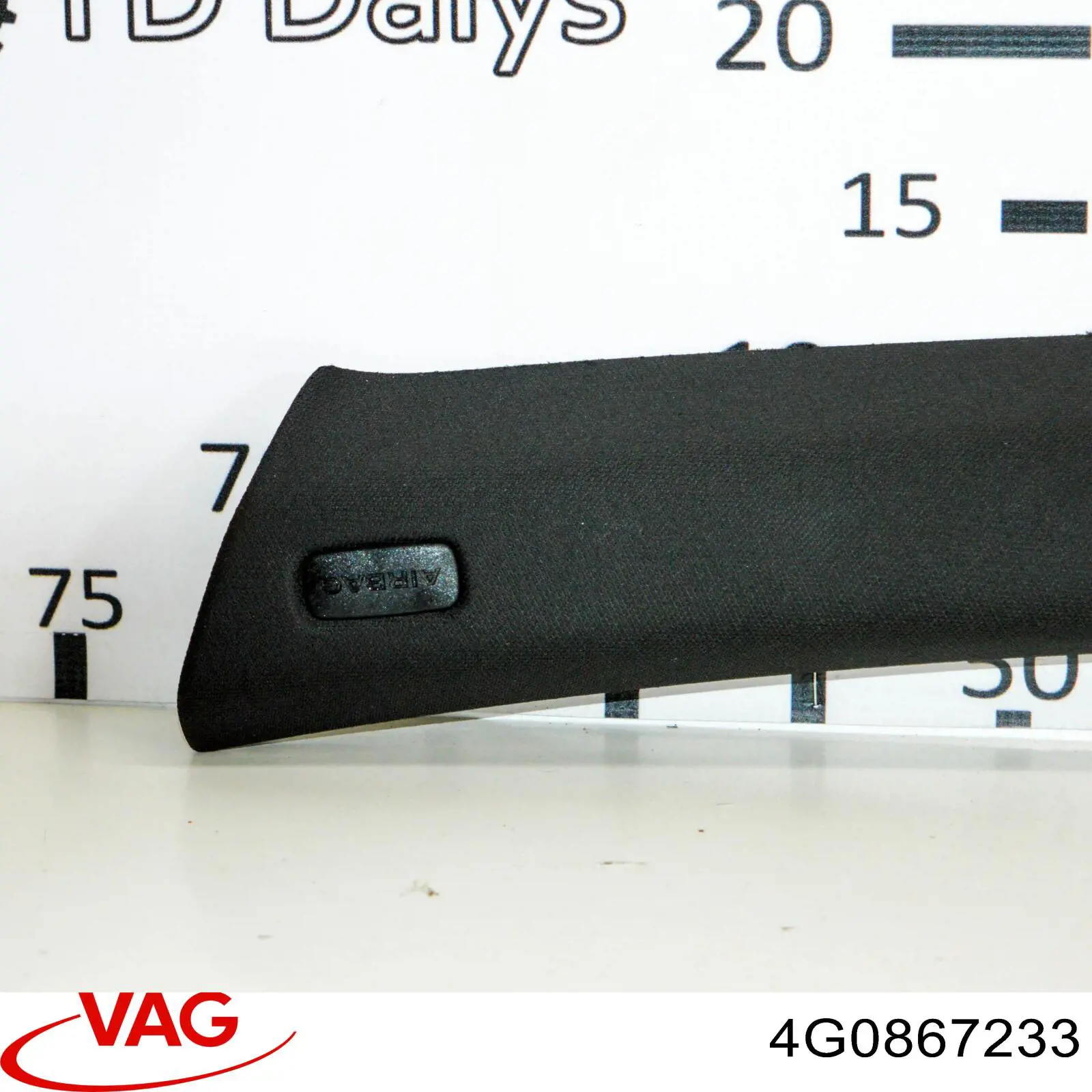 Обшивка стойки кузова внутренняя, передняя левая VAG 4G0867233