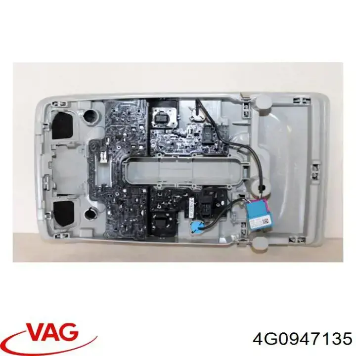 4G0947135E6PS VAG Лампочка освещения салона