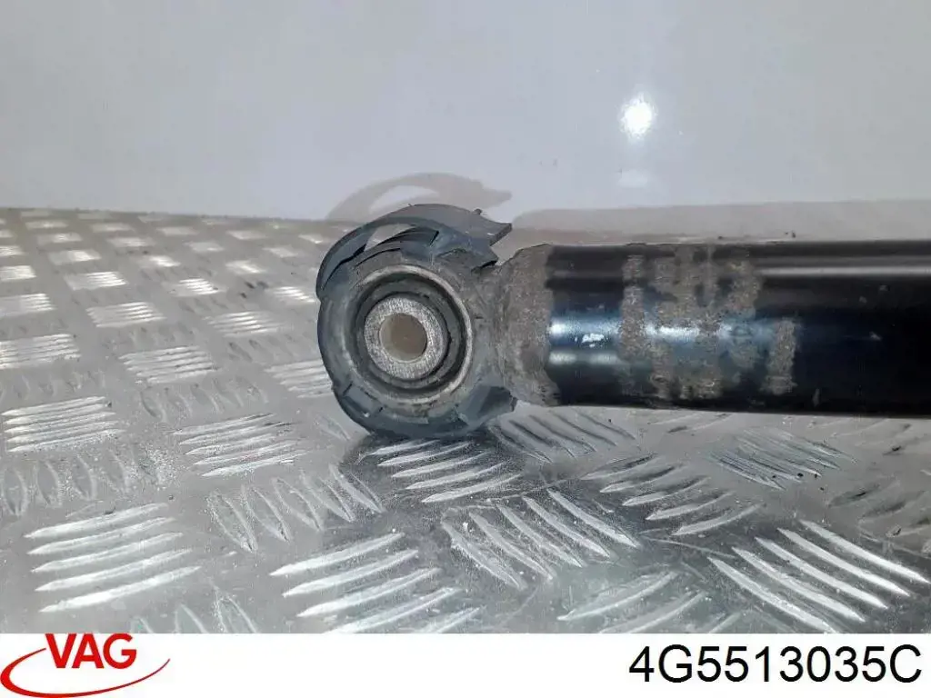Купить 4G5513035C VAG Амортизатор задней подвески
