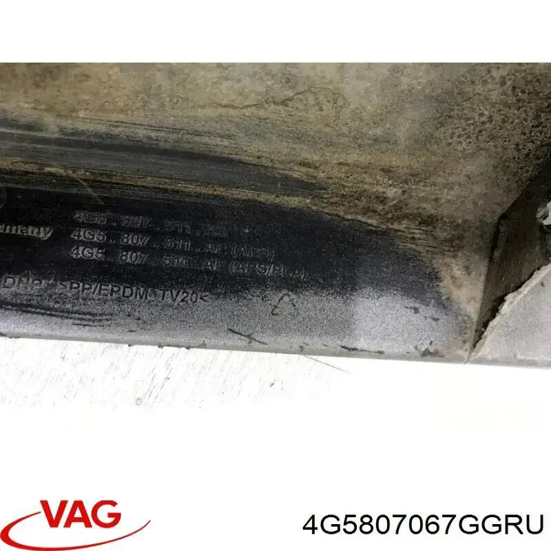 4G5807067GGRU VAG Задний бампер