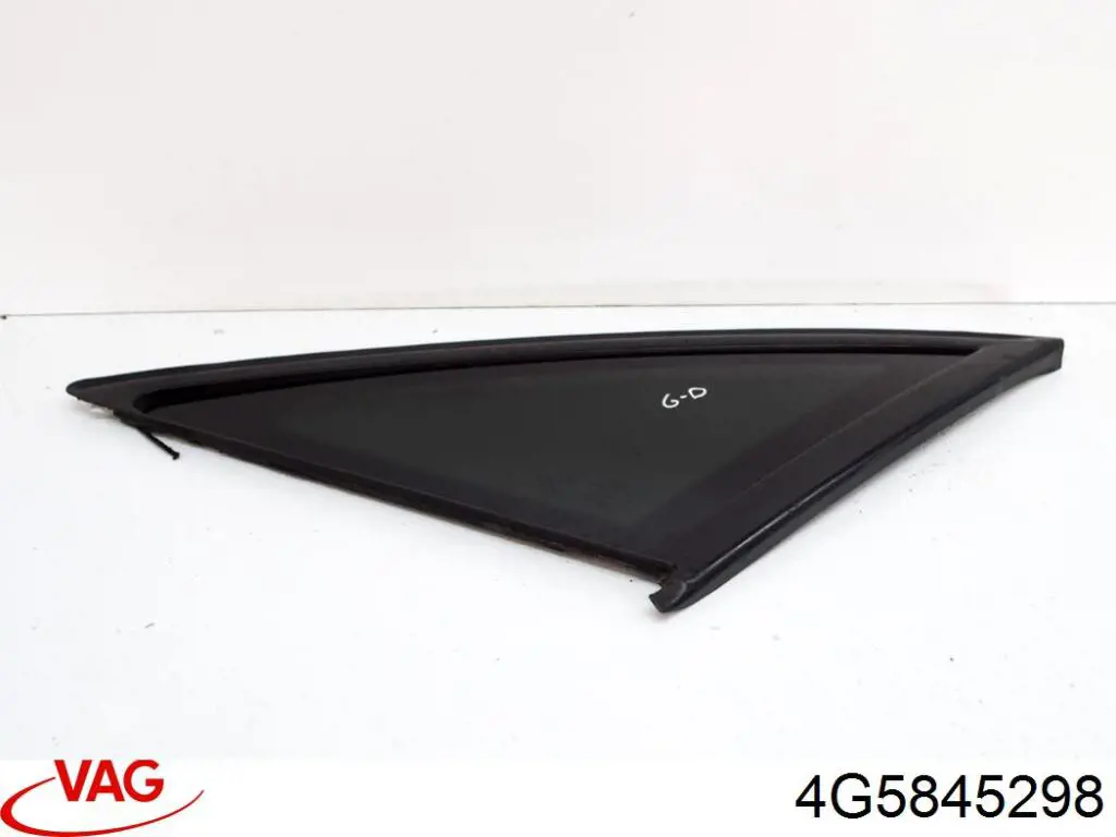 4G5845298NVB VAG Стекло багажного отсека, правое