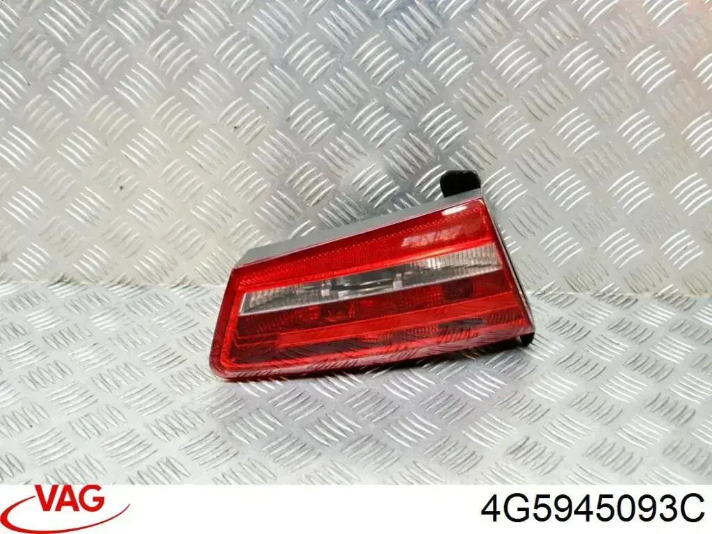 Фонарь задний левый внутренний 4G5945093C VAG