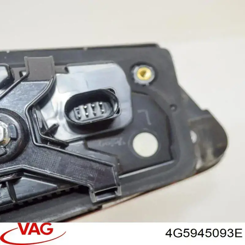 Фонарь задний левый, внутренний VAG 4G5945093E цена, от 269.54 USD