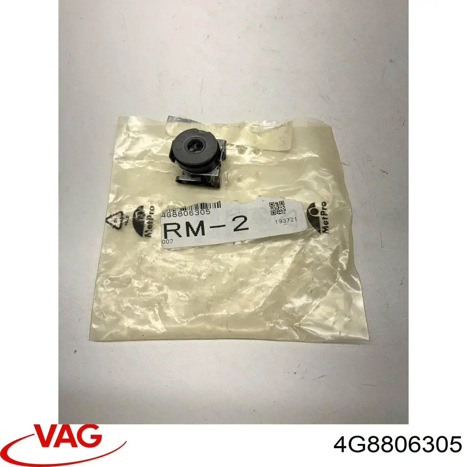 Клипса крепления фары 4G8806305 VAG