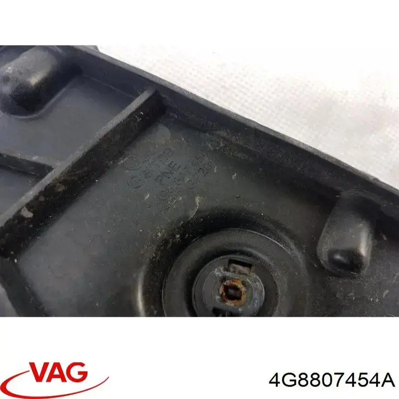 Купить 4G8807454A VAG Правый кронштейн крепления бампера заднего