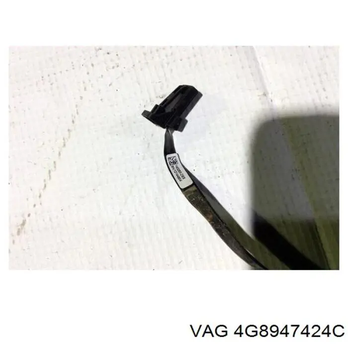  4G8947424C VAG