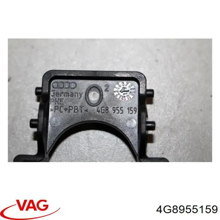 Купить 4G8955159 VAG Кронштейн бампера переднего правый