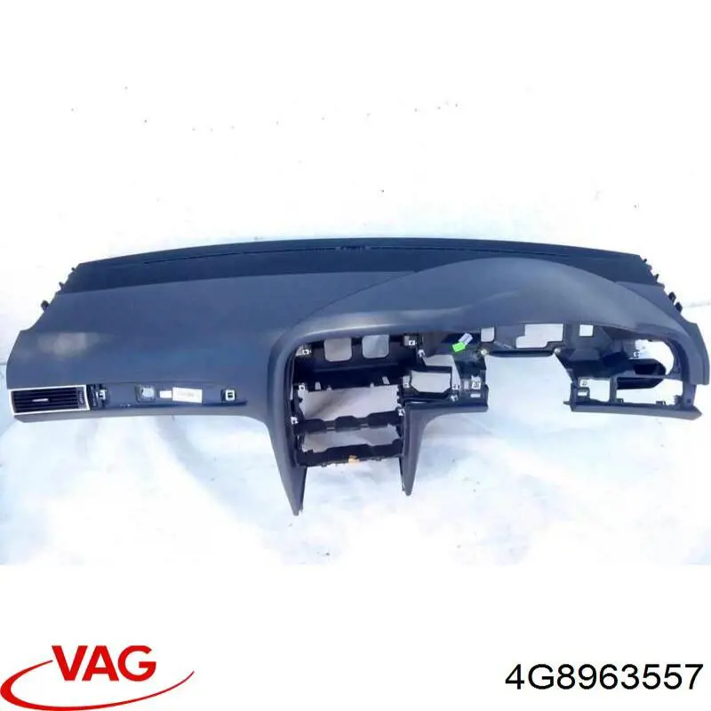  VAG 4G8963557