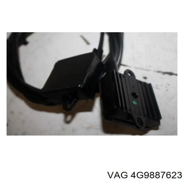  VAG 4G9887623 цена, от 28.22 USD