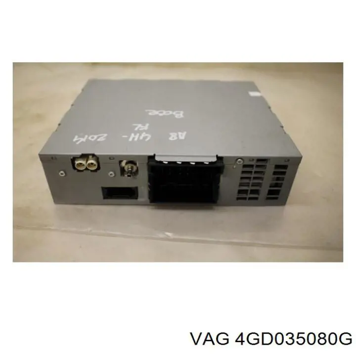 4GD035082G VAG Радиоприемник