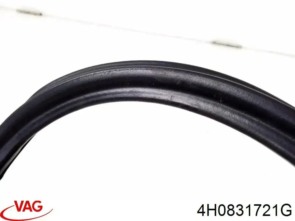 Уплотнитель двери передней (на кузове) VAG 4H0831721G цена, от 25.40 USD