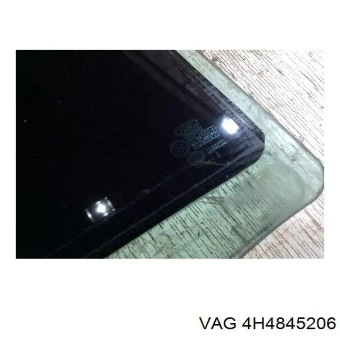 Купить 4H4845206 VAG Стекло задней двери, правой