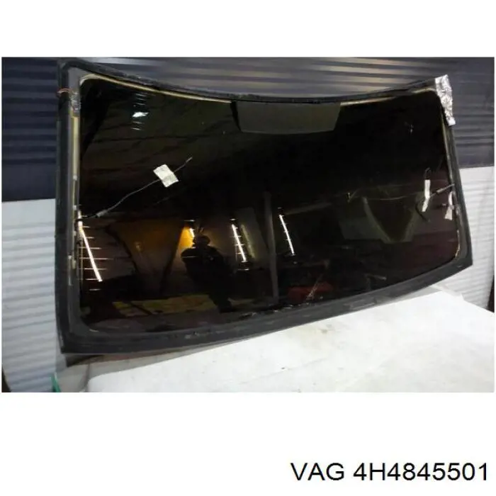 GS1226D22 XYG Стекло двери задка