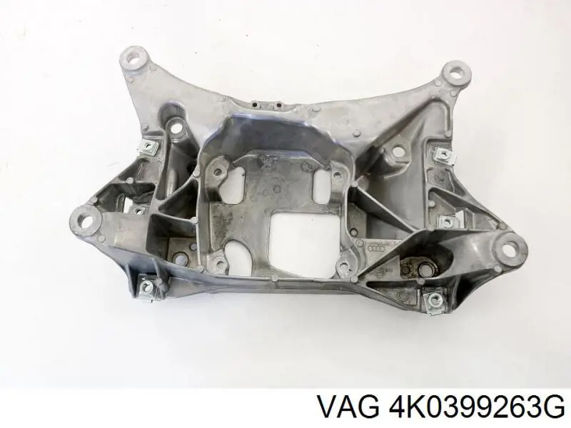 Купить 4K0399263P VAG Балка крепления коробки передач