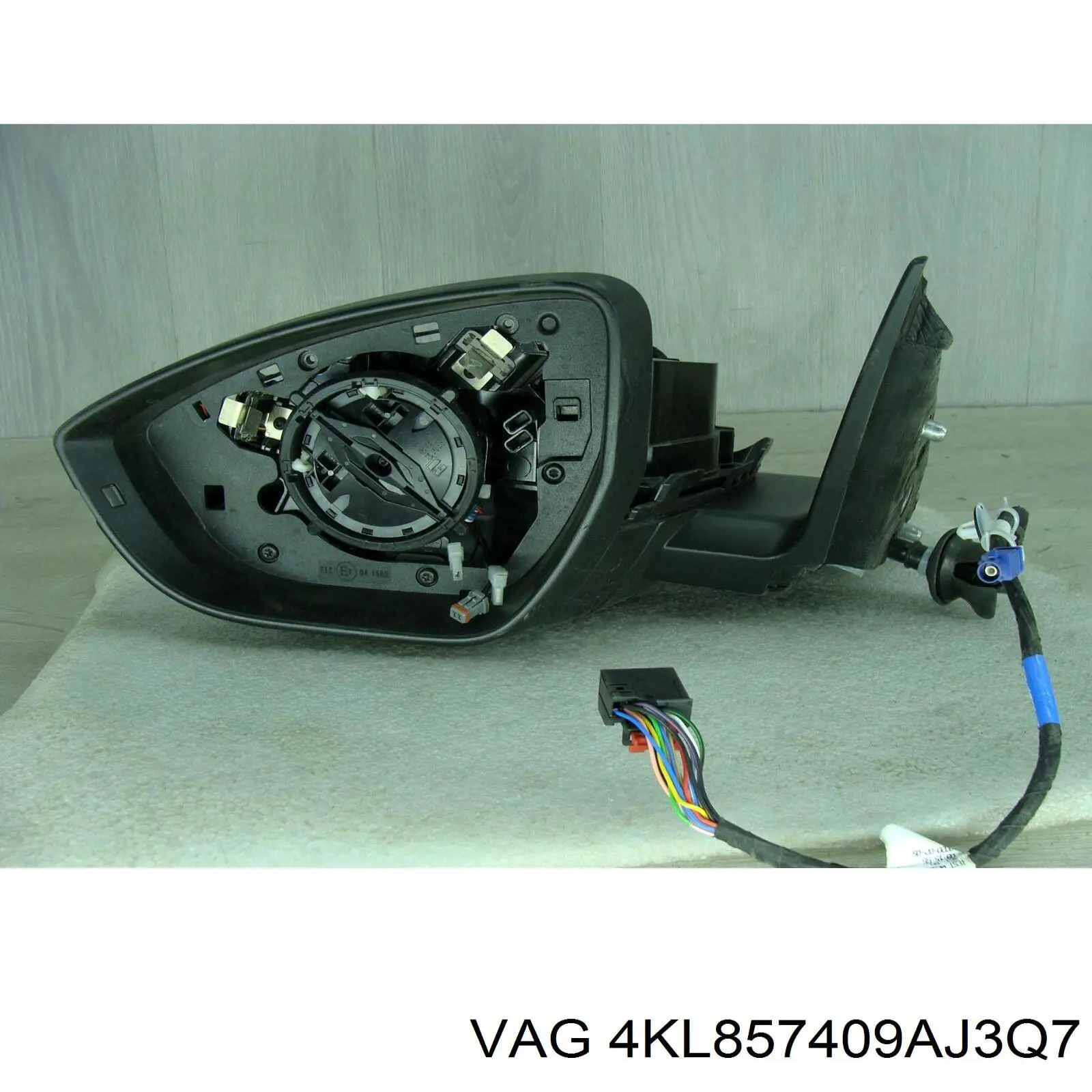 Зеркало заднего вида, левое VAG 4KL857409AJ3Q7 цена, от 568.86 USD