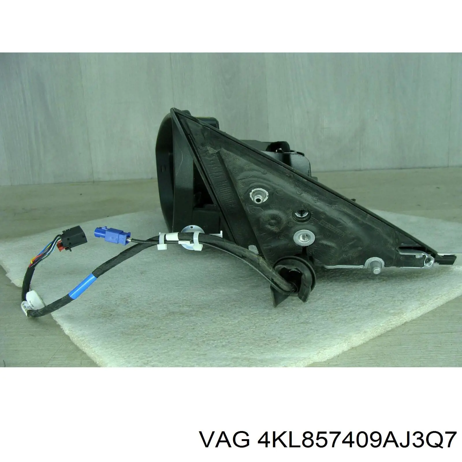 Купить 4KL857409AJ3Q7 VAG Наружное зеркало левое