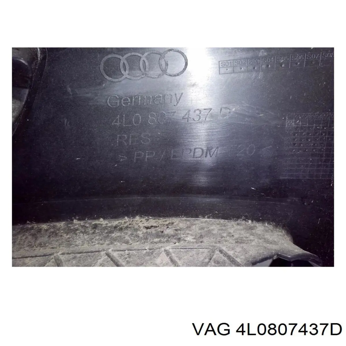 Купить 4L0807437D VAG Буфер (бампер) передний