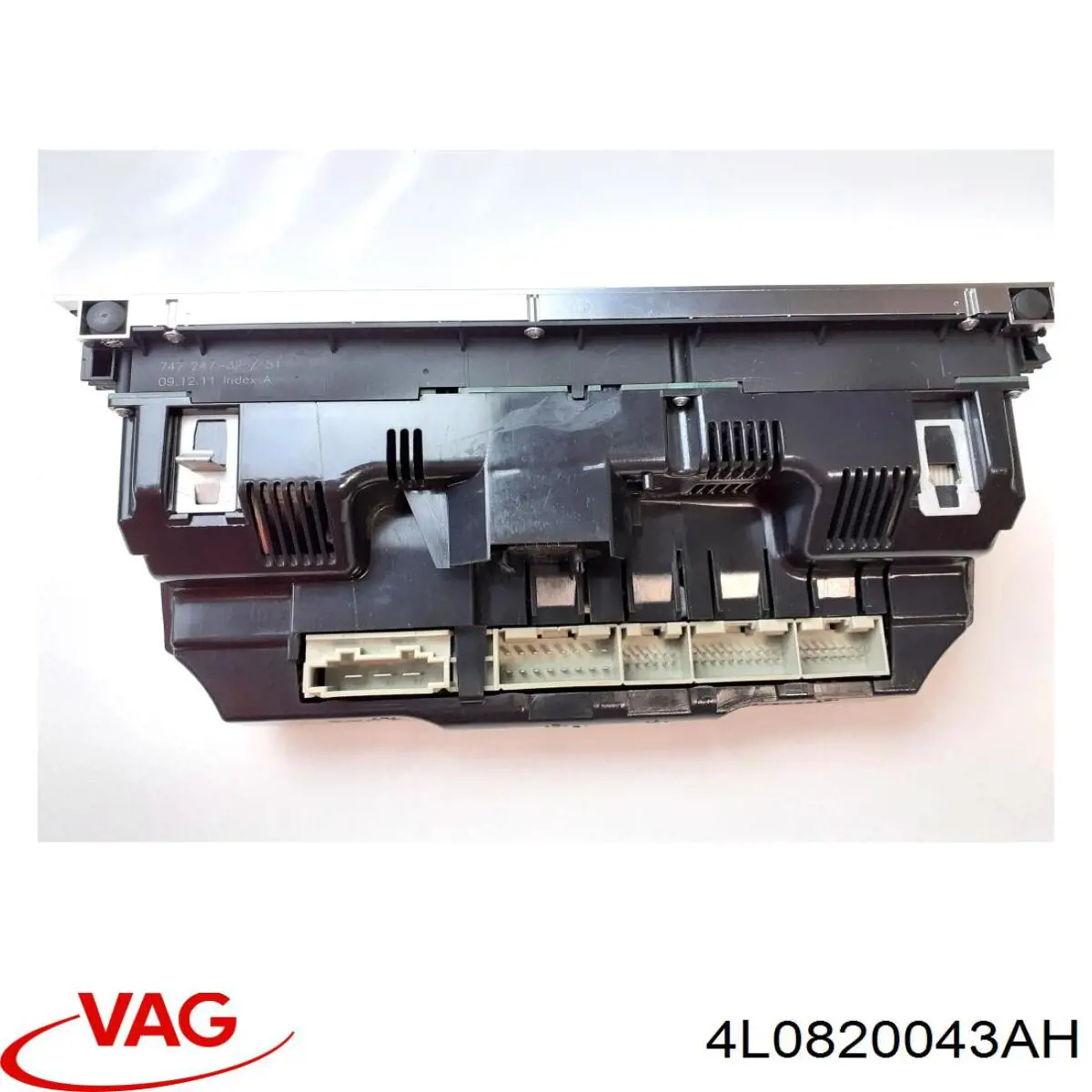 Регулятор вентилятора отопителя VAG 4L0820043AH цена, от 46.56 USD