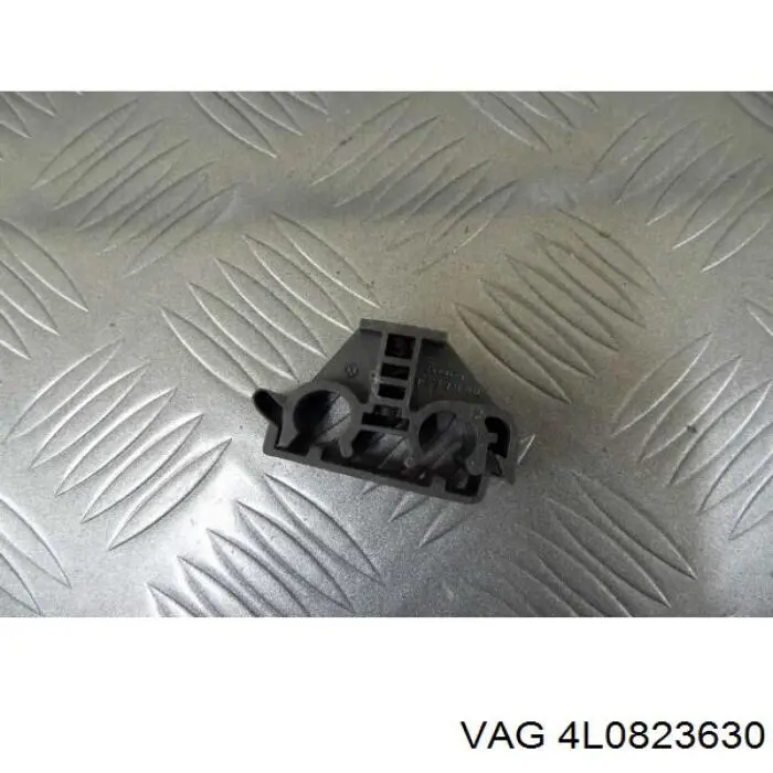  VAG 4L082363001C цена, от 3.81 USD