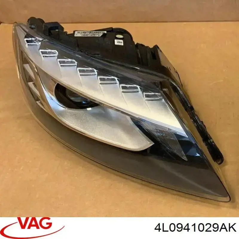 Левая фара 4L0941029AK VAG