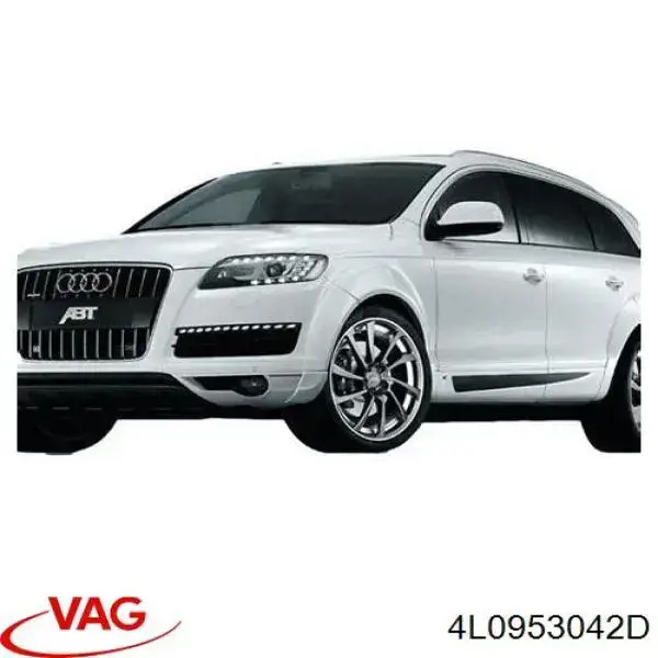  Поворотник правый Audi Q7 