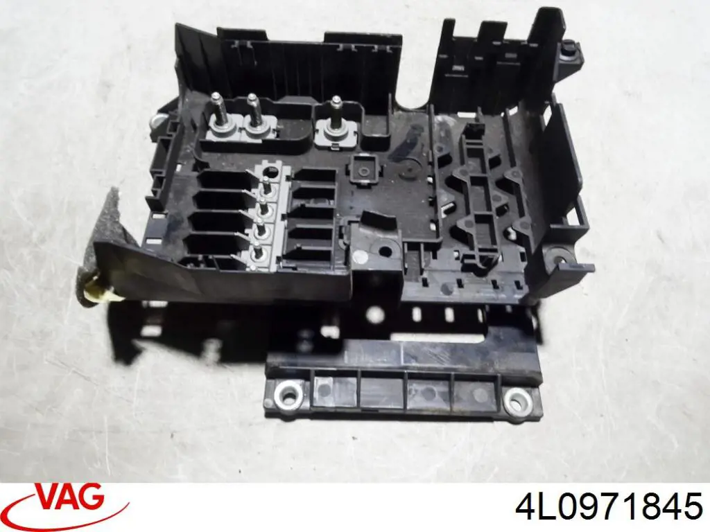  VAG 4L0971845 цена, от 6.33 USD