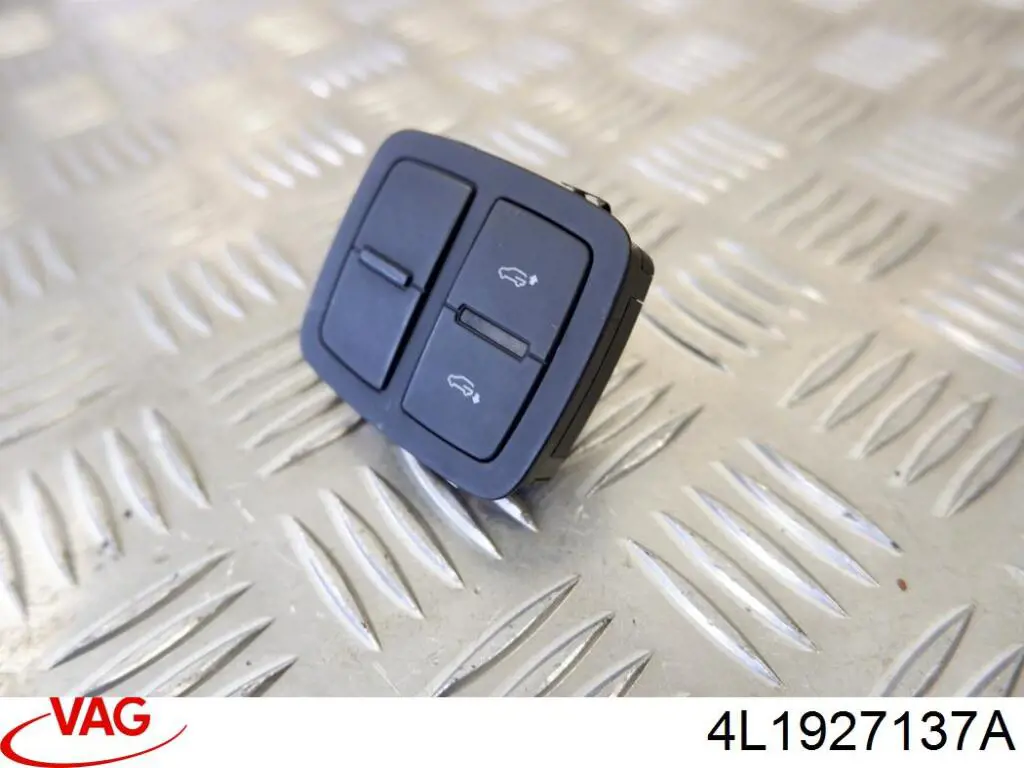 Кнопка аварийного сигнала Audi Q7 внедорожник (4LB) (2006 - 2016) цена, от 10.15 USD