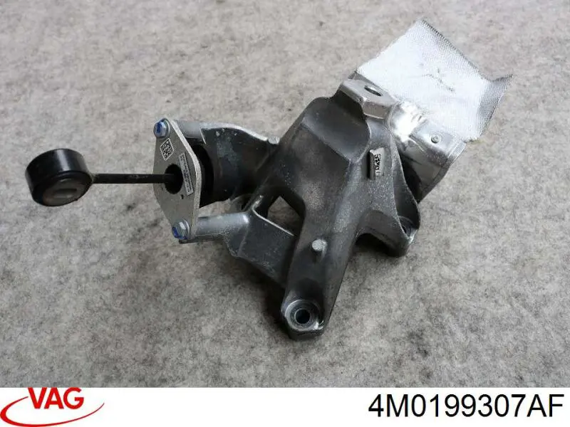 Кронштейн подушки (опоры) двигателя, левой VAG 4M0199307AF